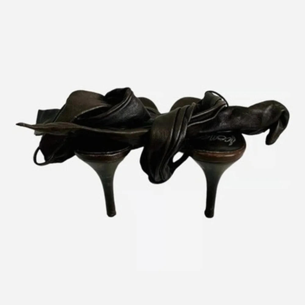 ICONE Chocolate Brown Leather Ankle Strap Stiletto Heels Made in Italy US6 EU36